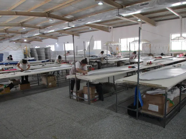 Hot Sale AK-430 Drop Stitch PVC Inflatable Kayak New Design for Fun and Fishing Good Quality Rigid Sport Boat for Divers