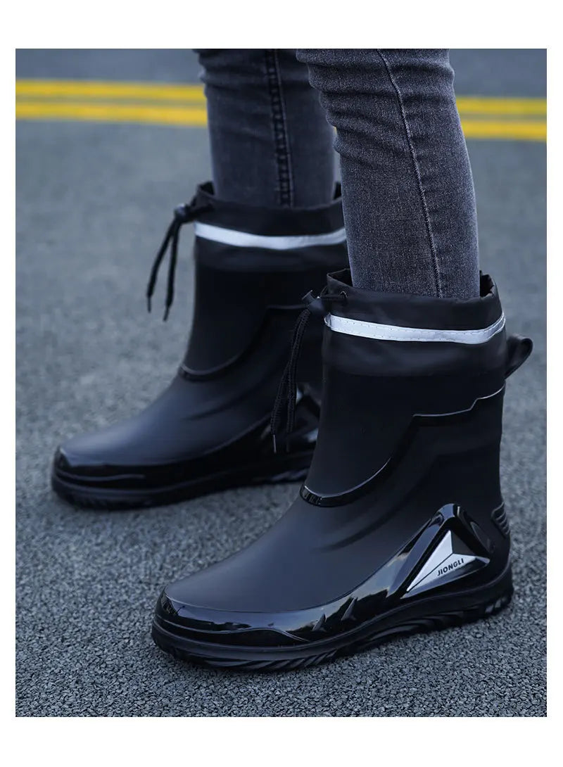 New ，Rain Boots Men's Waterproof Drawstring Rain ，Shoes Velvet Padded Suit， Warm Non-Slip Flat Fashion Take-out Rider Rain Boots