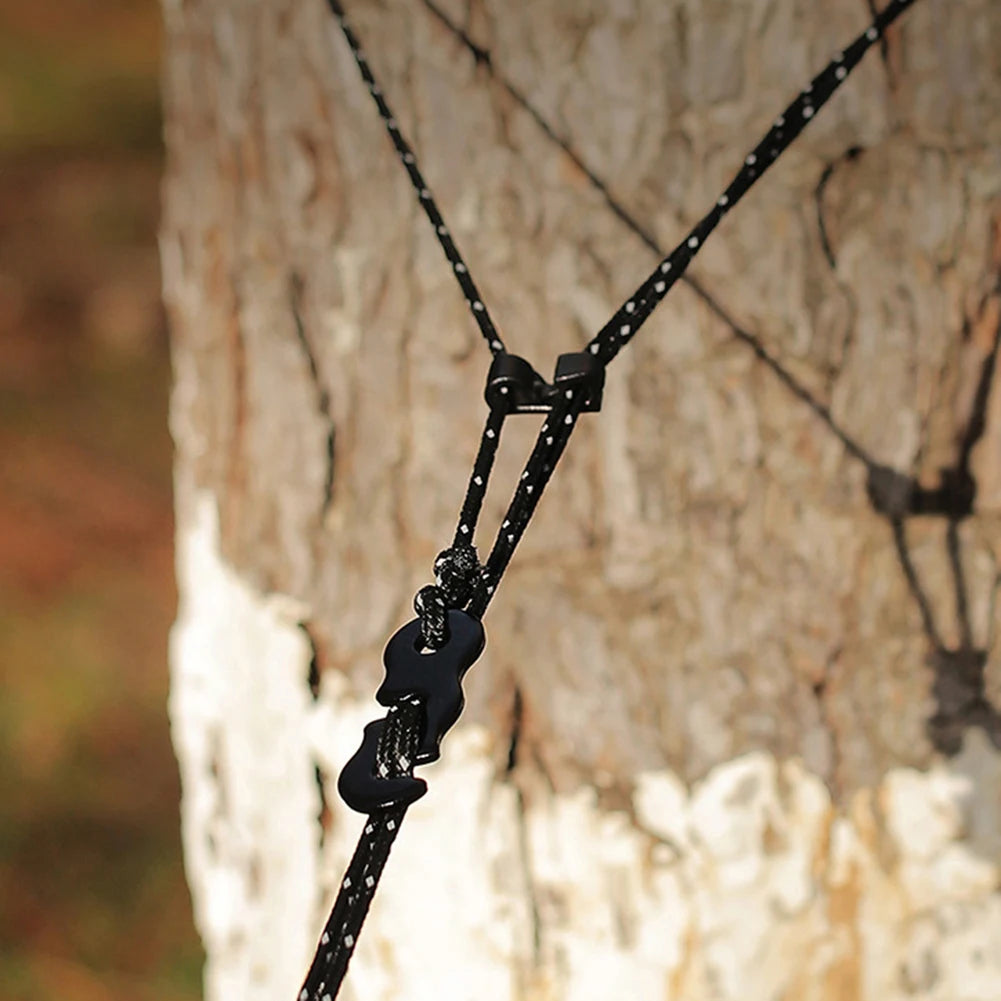 3 M Camping Stretch Clothesline With 12 Clips