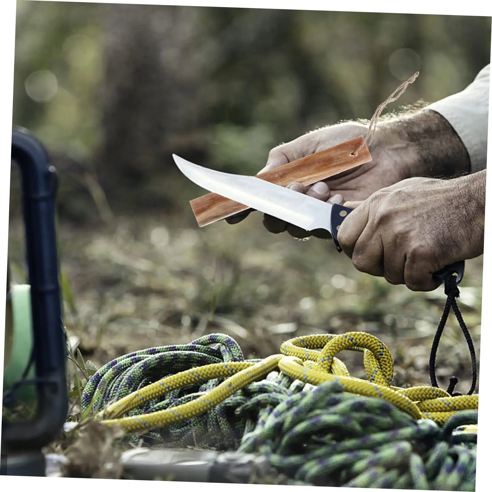 Rafford 2Pcs Pure natural ignition matches pine wood kindling matches outdoor fire making tools outdoor camping survival tools