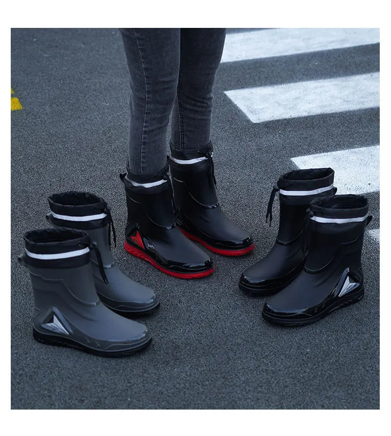 New ，Rain Boots Men's Waterproof Drawstring Rain ，Shoes Velvet Padded Suit， Warm Non-Slip Flat Fashion Take-out Rider Rain Boots