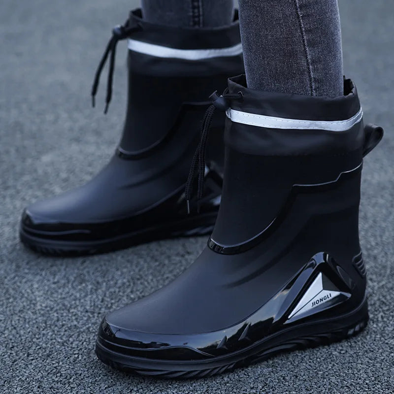 New ，Rain Boots Men's Waterproof Drawstring Rain ，Shoes Velvet Padded Suit， Warm Non-Slip Flat Fashion Take-out Rider Rain Boots