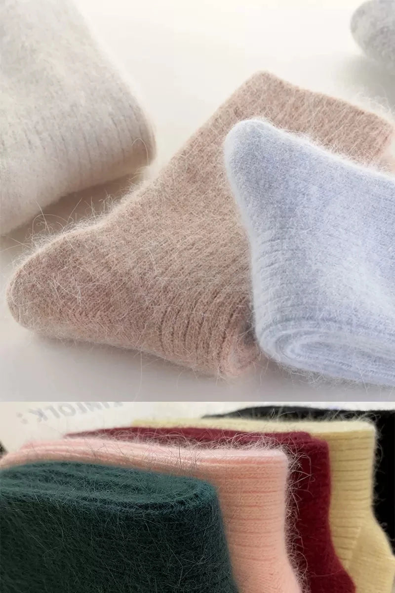 Wool Socks for Women Autumn Winter Medium Tube Socks Thickened With Wool Warm Rabbit Hair Socks Winter Black Cashmere Stockings