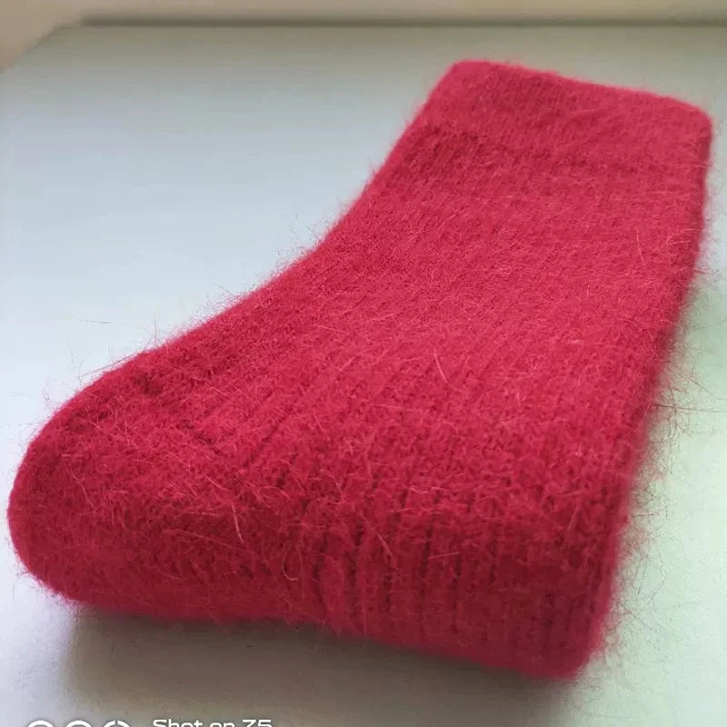 Wool Socks for Women Autumn Winter Medium Tube Socks Thickened With Wool Warm Rabbit Hair Socks Winter Black Cashmere Stockings