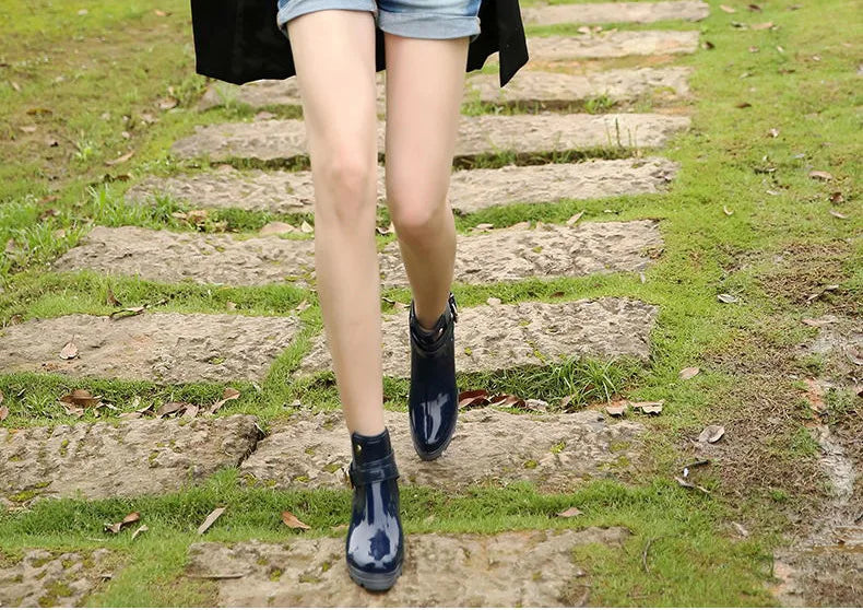 Rain Boots Women Leather Pu Ankle Bootie Waterproof Rubber Walking Shoes Girls Fashion Ladies Winter Shoes for Outdoor Rainy Day